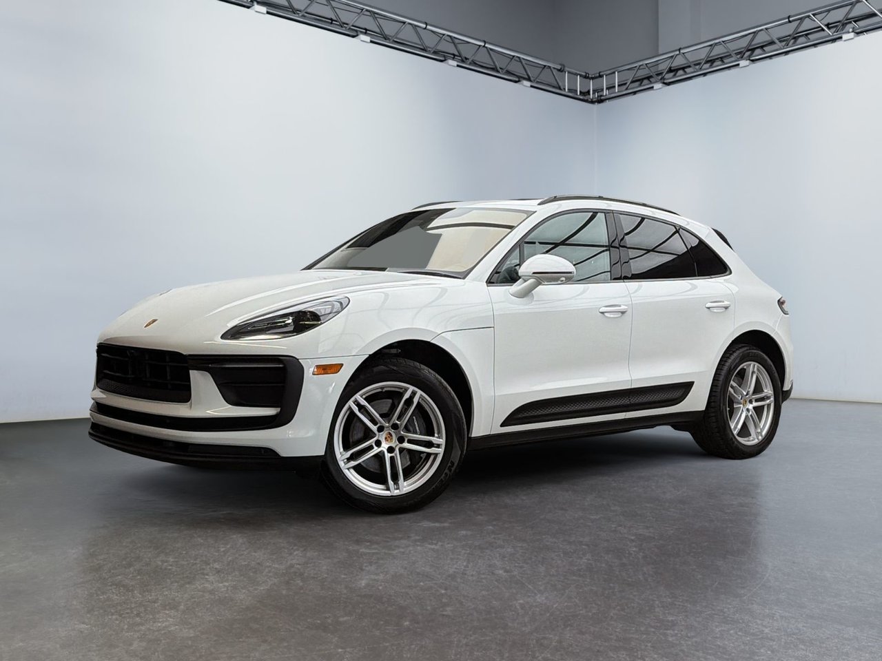 White 2025 Porsche Macan SUV / Crossover Automatic