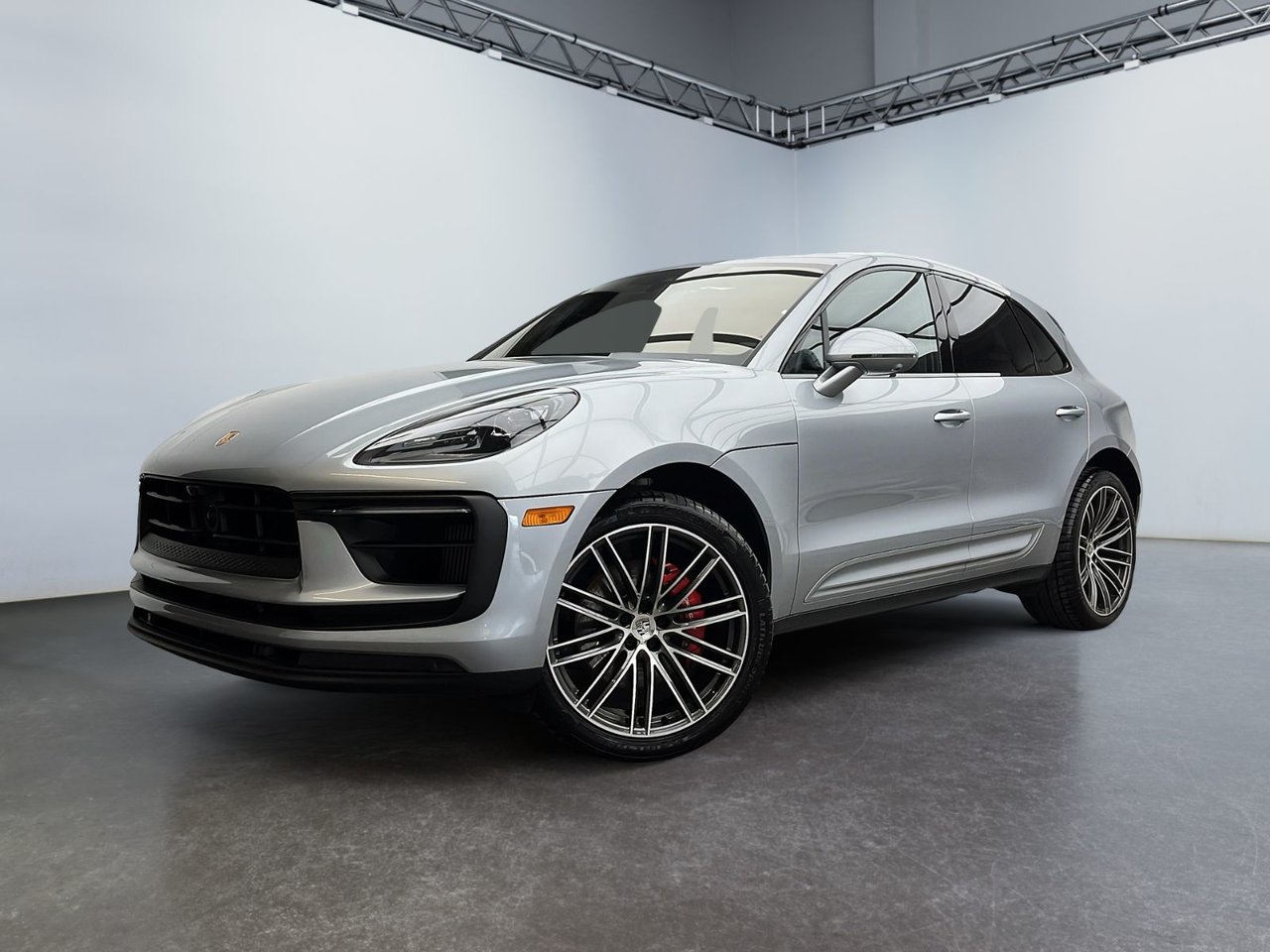 Dolomite Silver Metallic 2025 Porsche Macan SUV / Crossover All-Wheel Drive Automatic