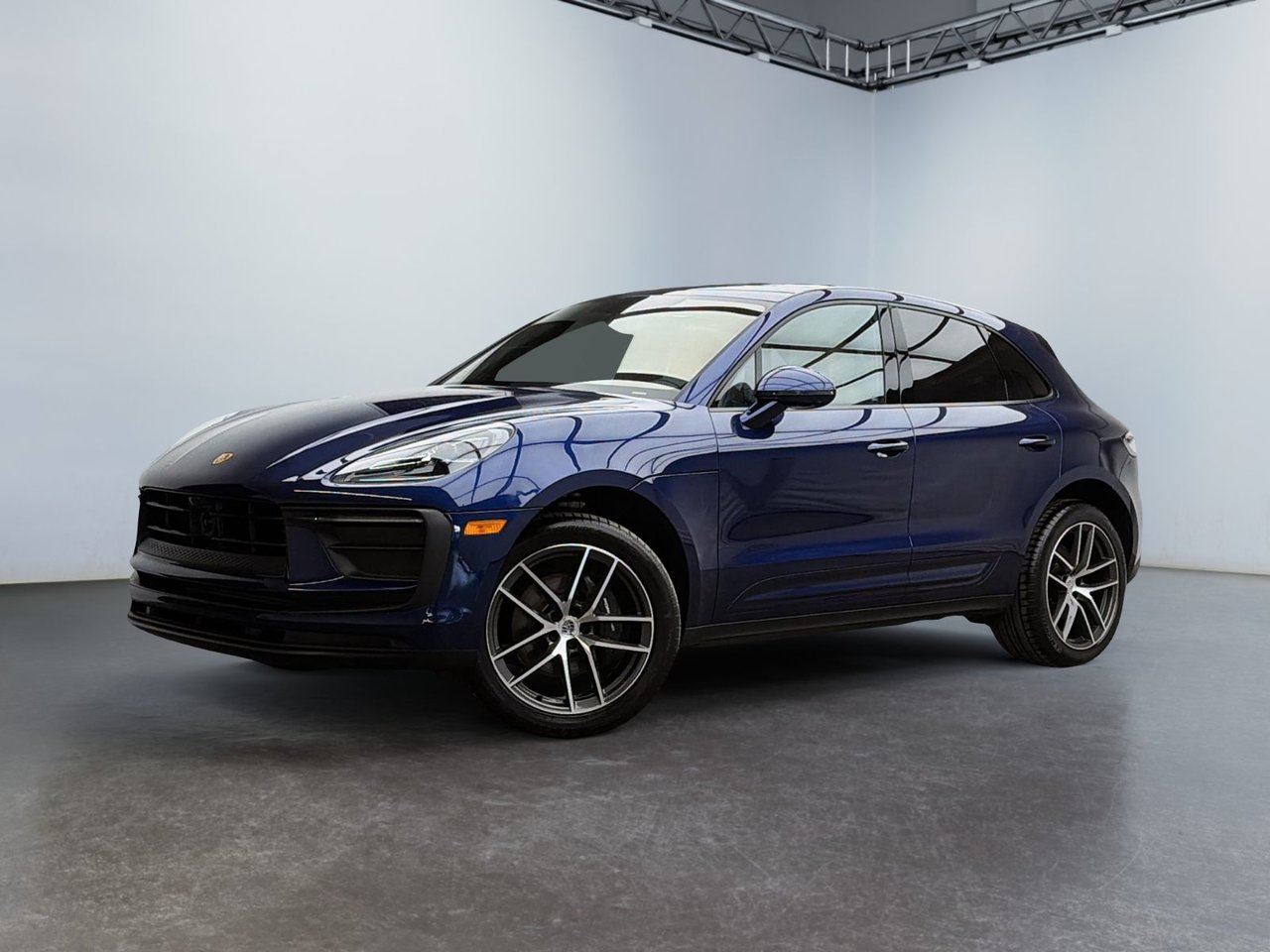 Gentian Blue Metallic 2026 Porsche Macan SUV / Crossover Automatic