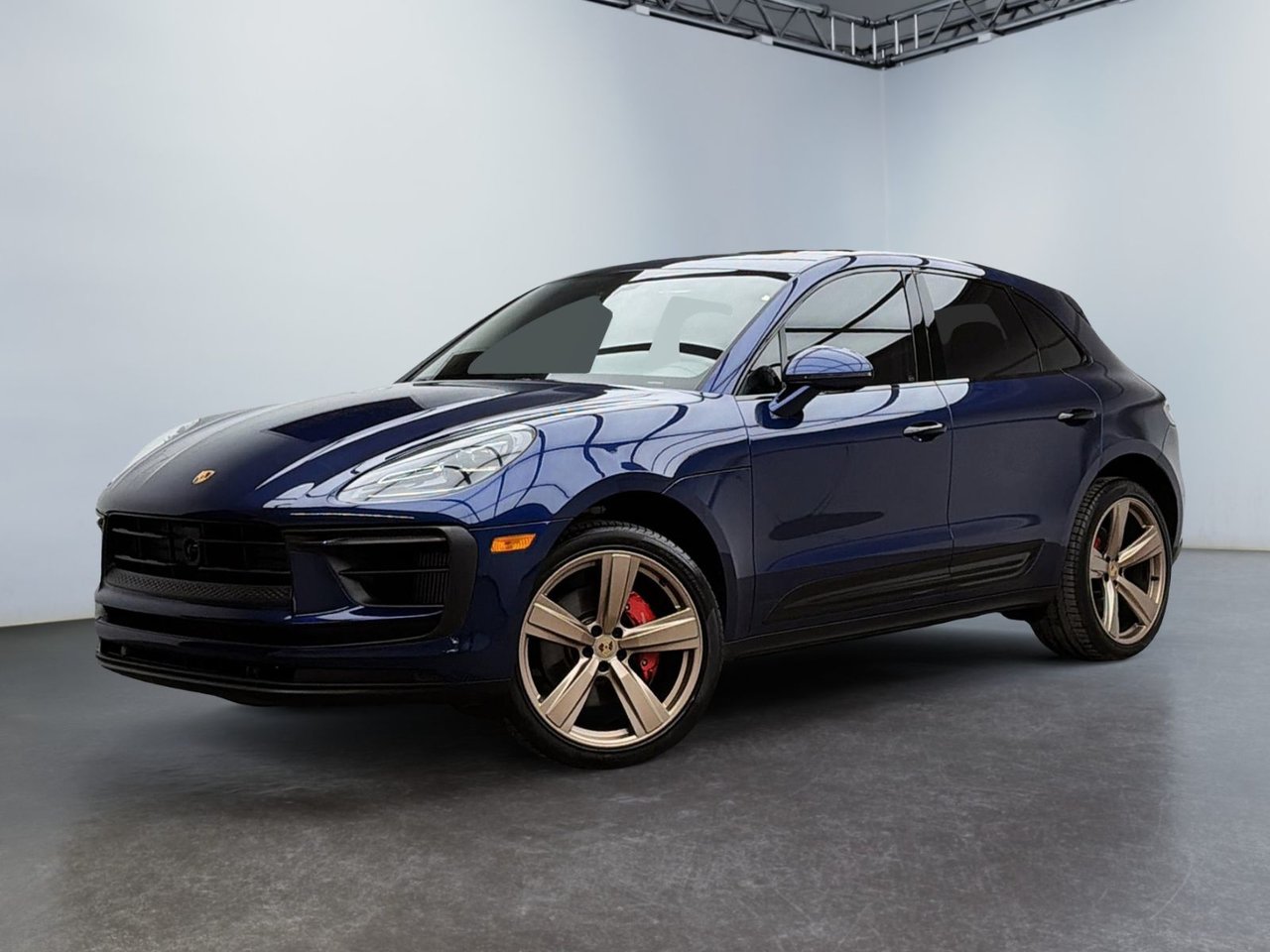 Jet Black Metallic 2023 Porsche Panamera Sedan Rear-Wheel Drive Automatic