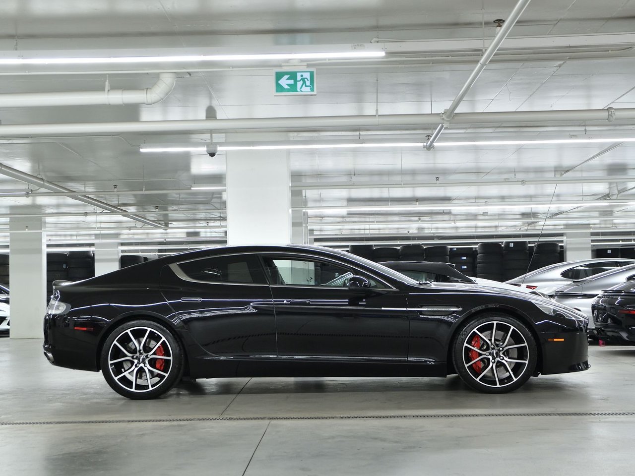 Aston Martin Rapide 2014