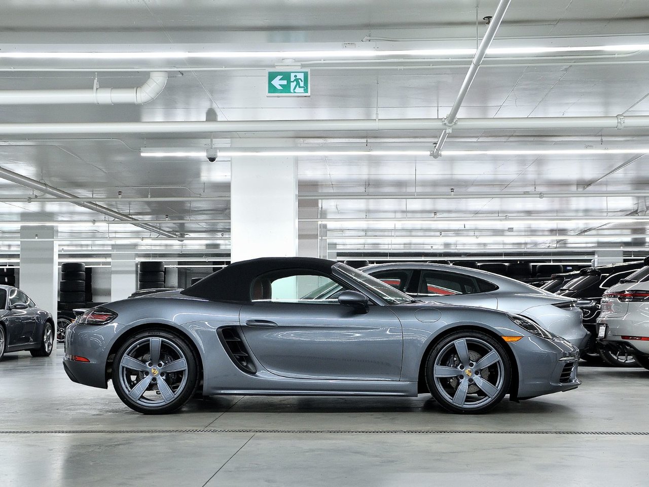 2025 Porsche 718