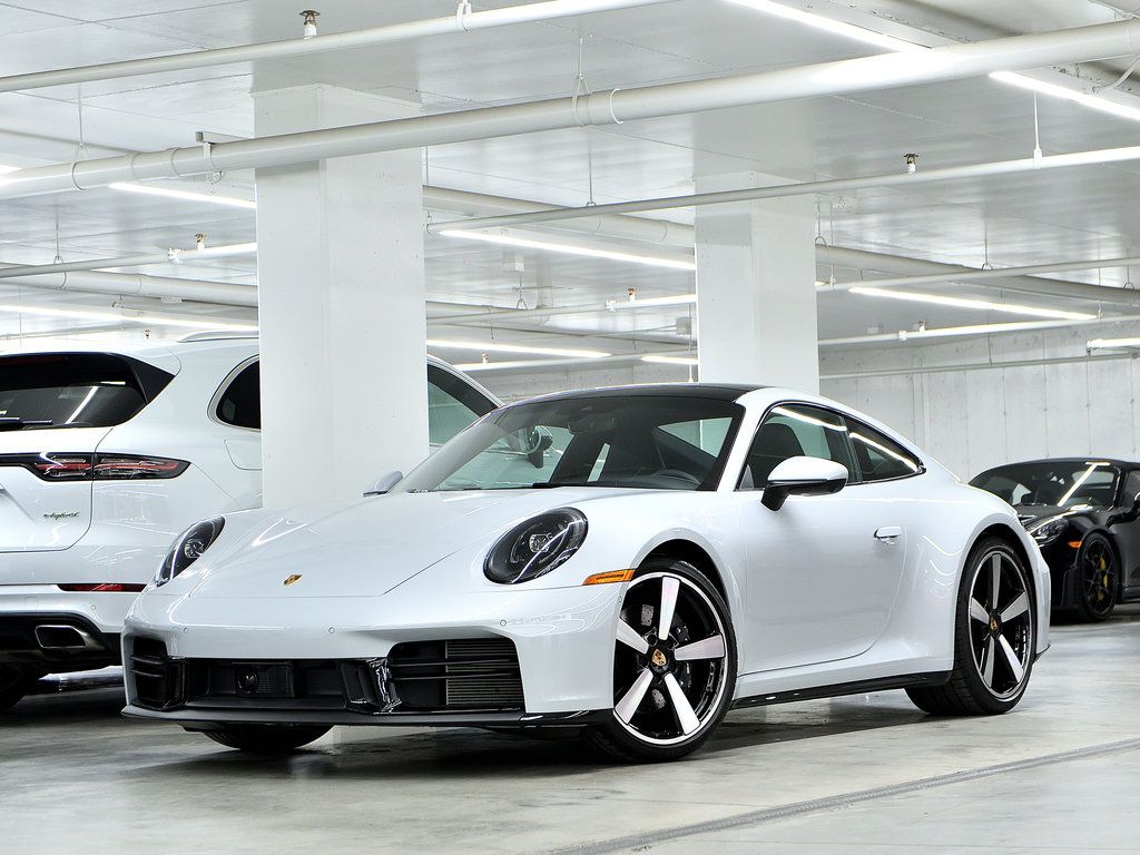 2025 Porsche 911 Carrera Coupe RWD