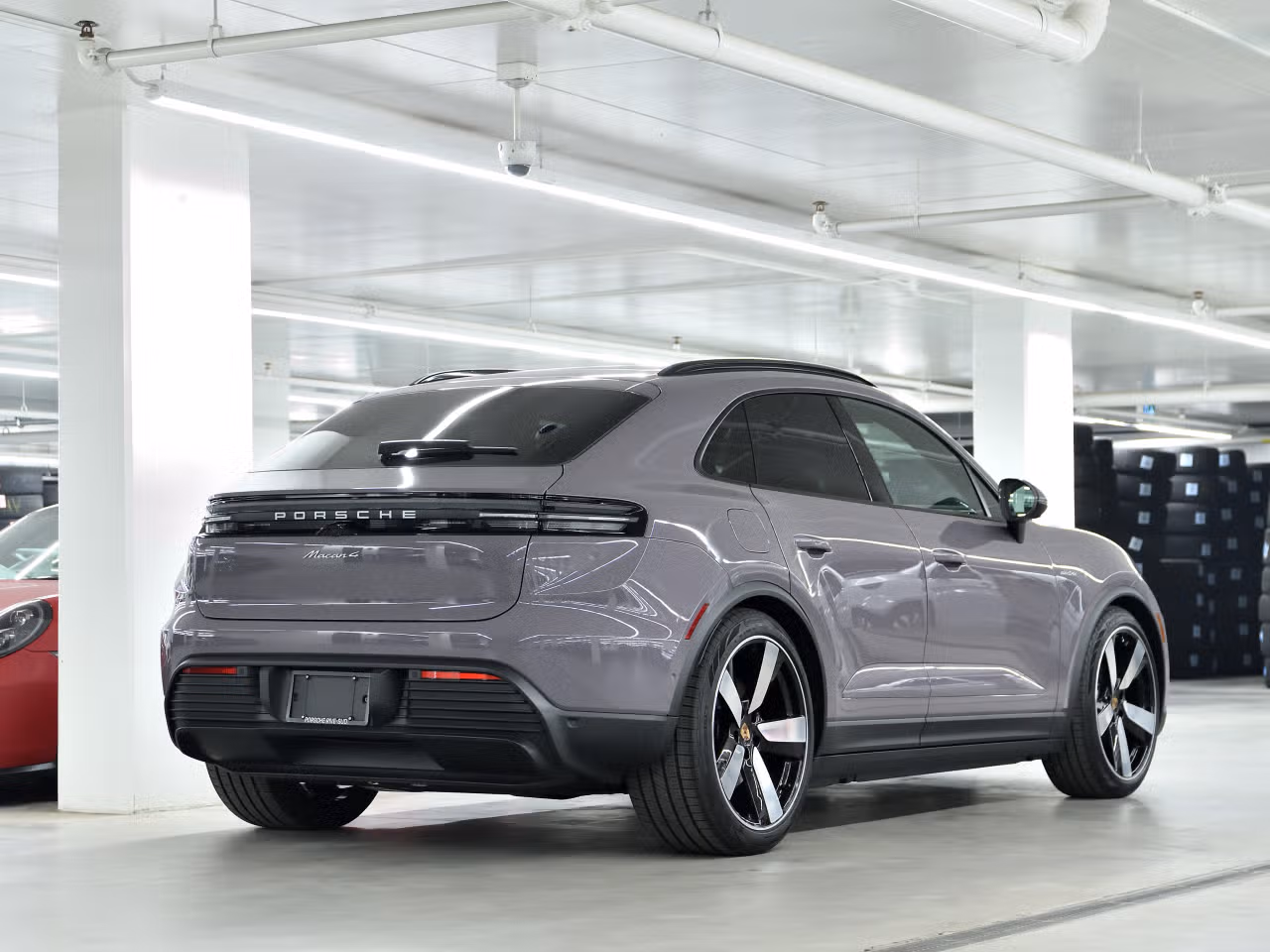 2025 Porsche Macan
