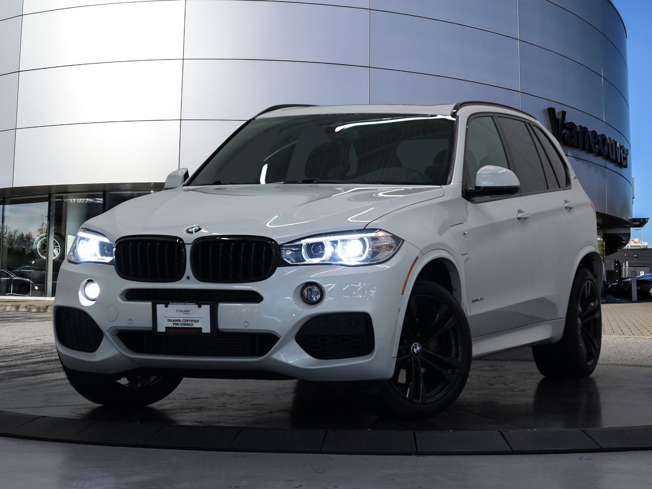 White 2018 BMW X5 xDrive40e iPerformance AWD SUV / Crossover All-Wheel Drive Automatic