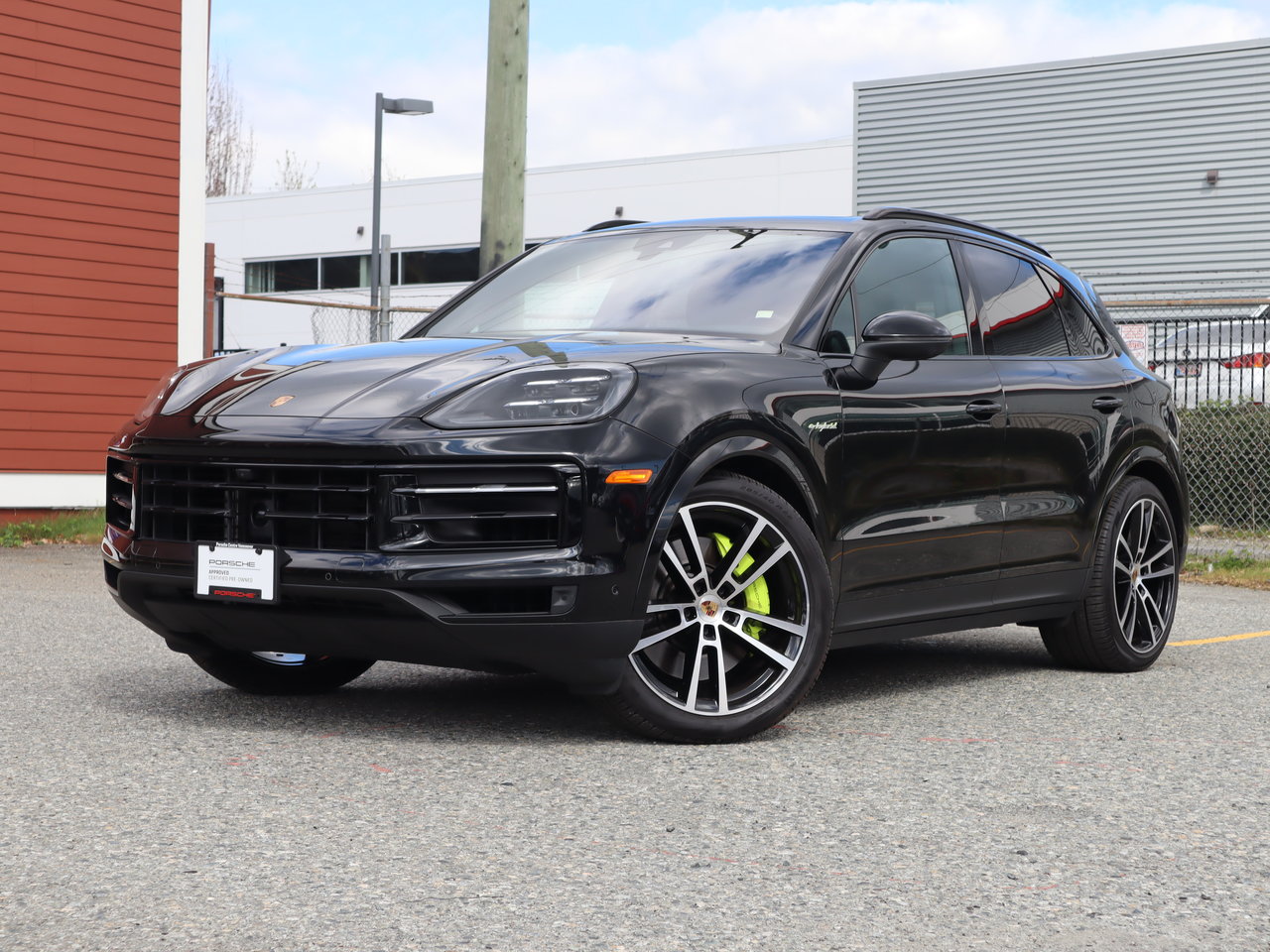 2025 Porsche Cayenne S AWD
