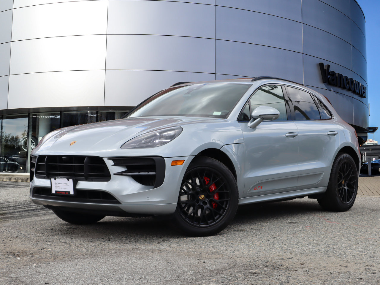 Dolomite Silver Met 2021 Porsche Macan SUV / Crossover All-Wheel Drive Automatic