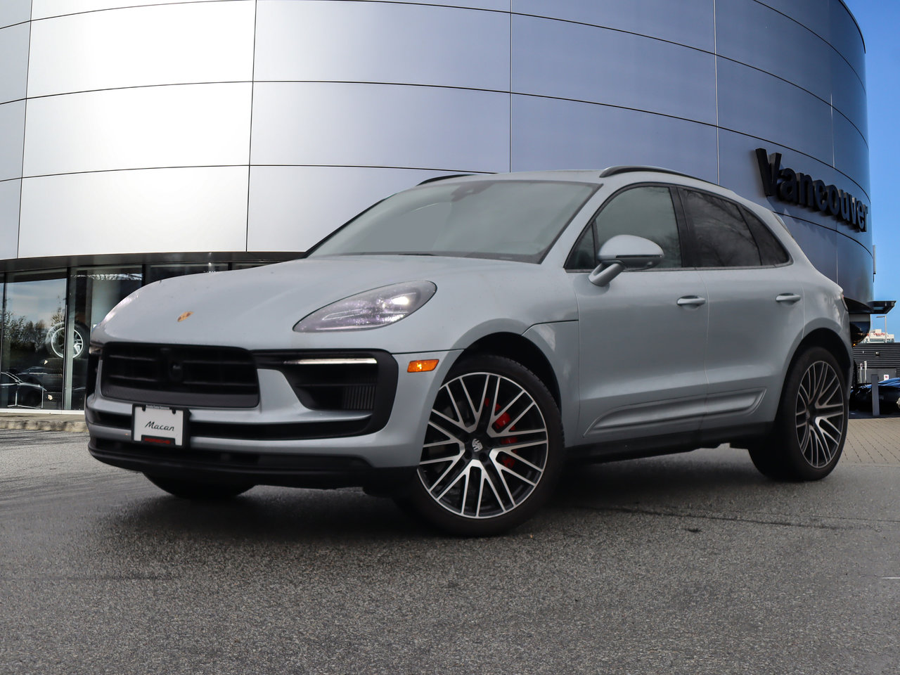 Dolomite Silver Metallic 2024 Porsche Macan SUV / Crossover All-Wheel Drive Automatic