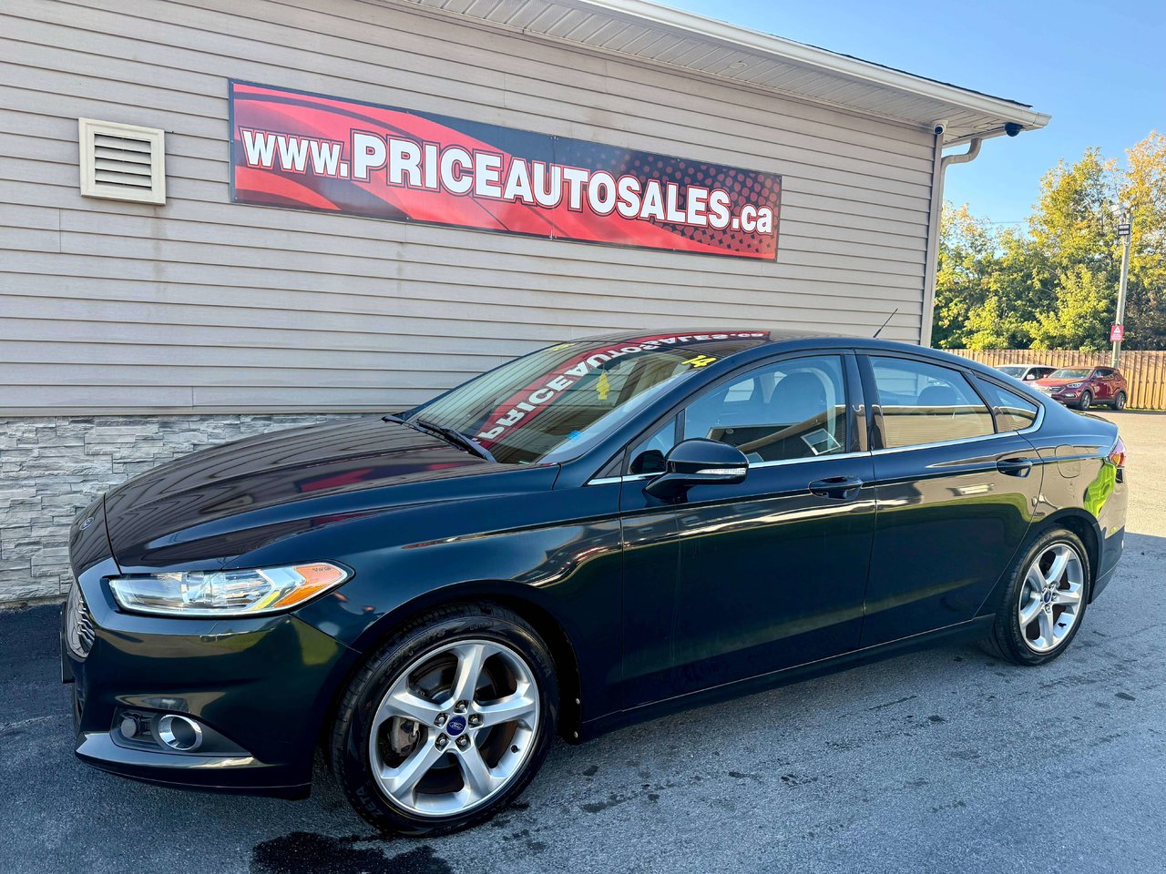 2014 Ford Fusion Sedan Front-Wheel Drive Automatic