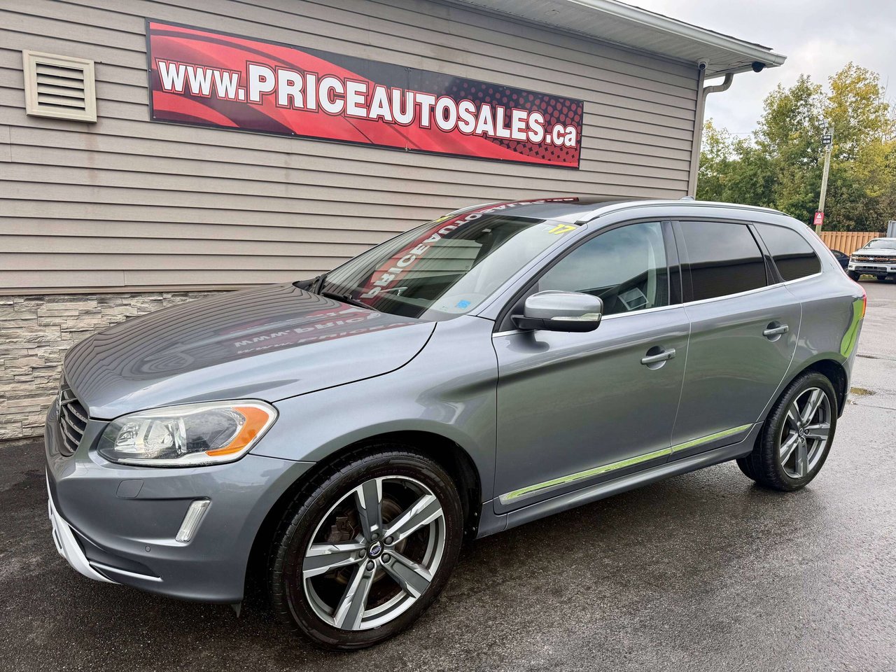 2017 Volvo XC60 SUV / Crossover Automatic