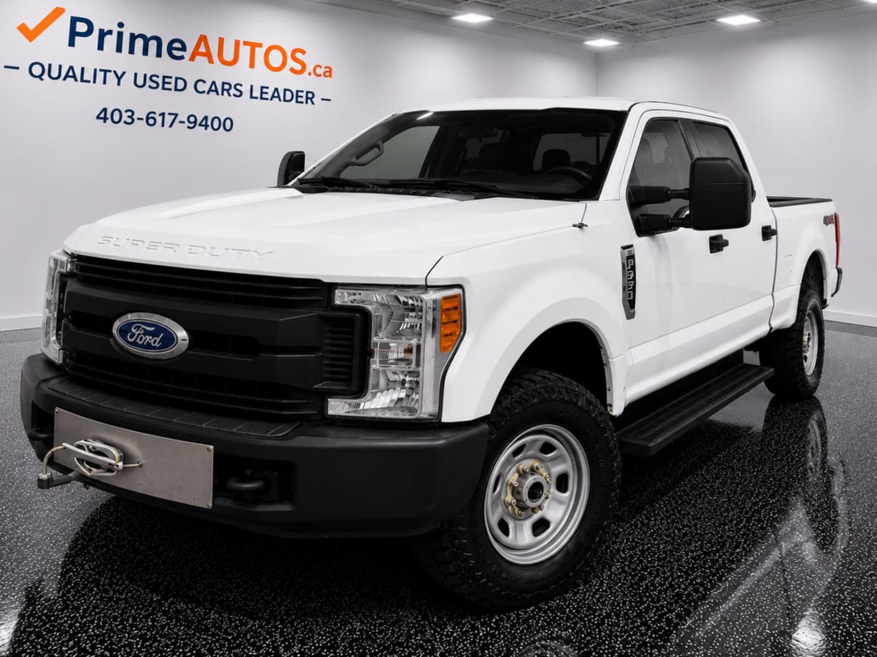 2017 Ford F-350 Super Duty XL Crew Cab 4WD Pickup Truck Four-Wheel Drive Automatic