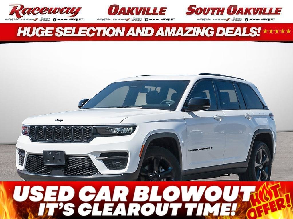 White 2024 Jeep Grand Cherokee Altitude 4WD SUV / Crossover Four-Wheel Drive Automatic
