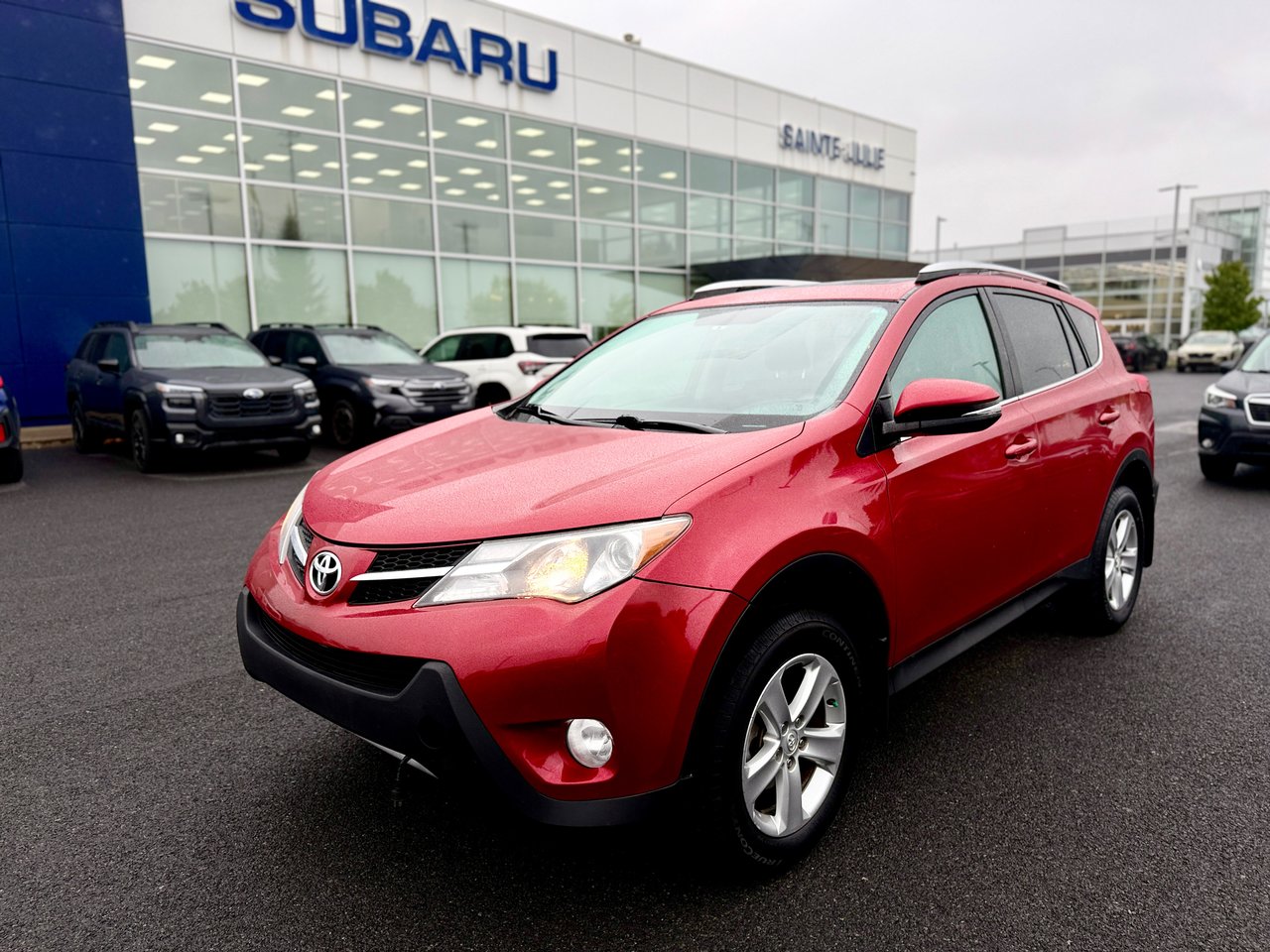 Barcelona Red Metallic 2013 Toyota RAV4 SUV / Crossover All-Wheel Drive Automatic