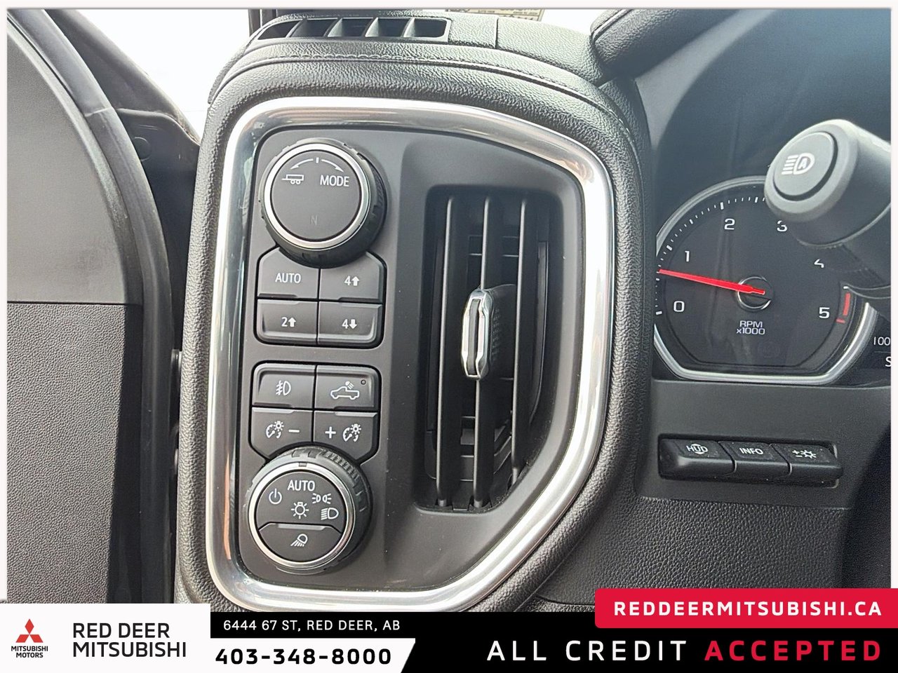 2022 Chevrolet Silverado 3500HD High Country-21