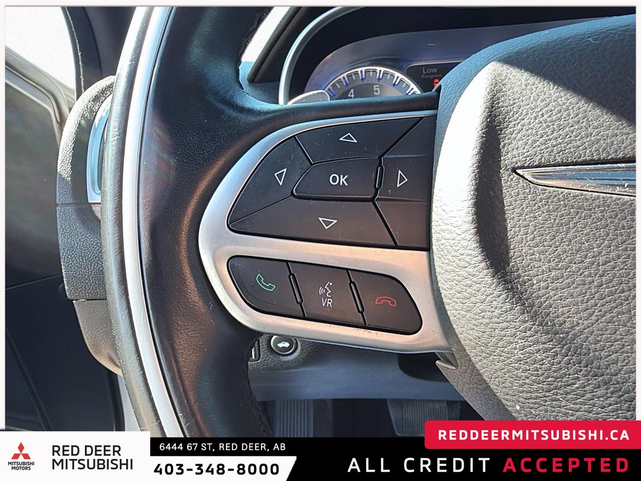 2017 Chrysler 300 C Platinum-15