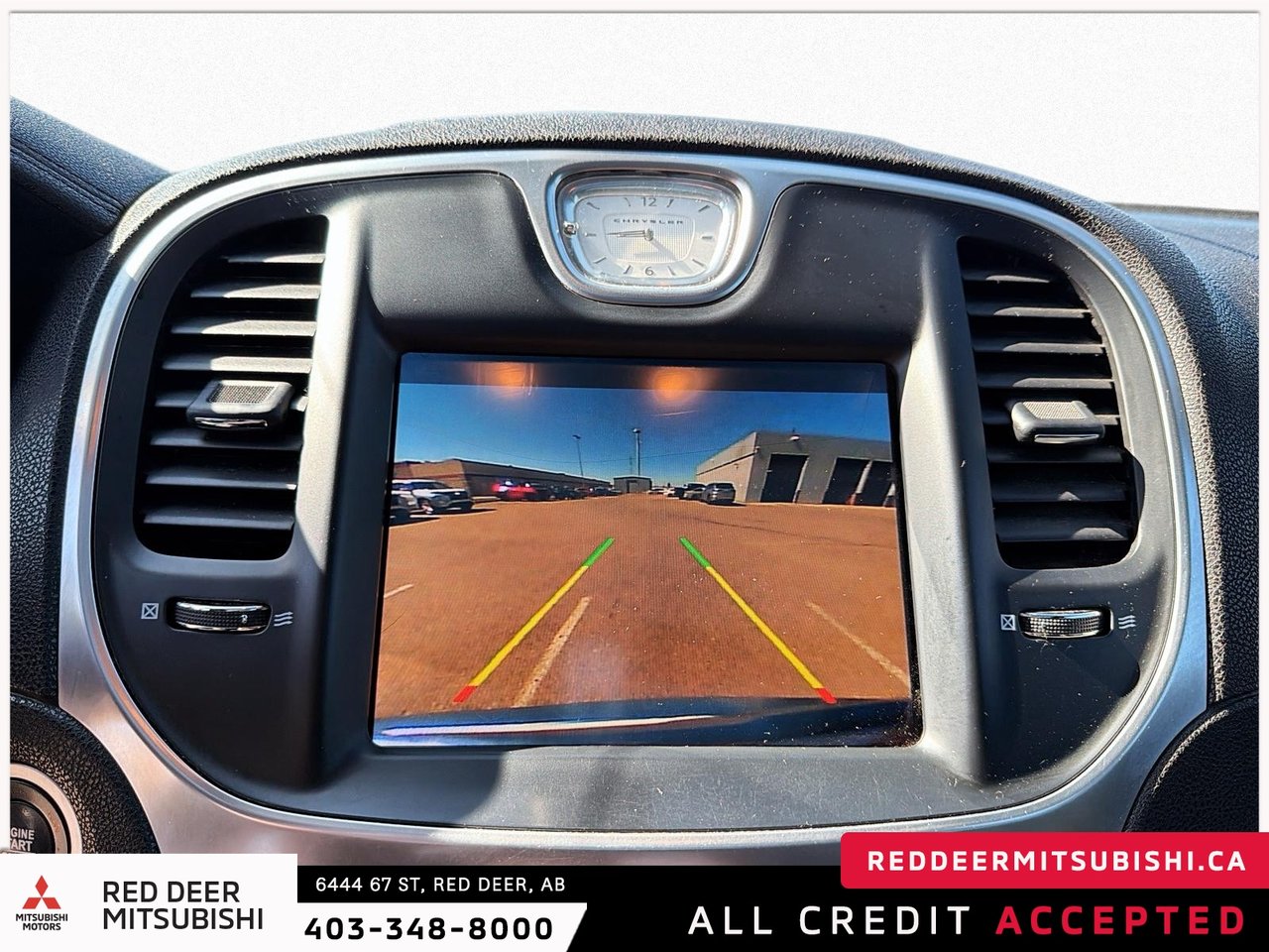 2017 Chrysler 300 C Platinum-21