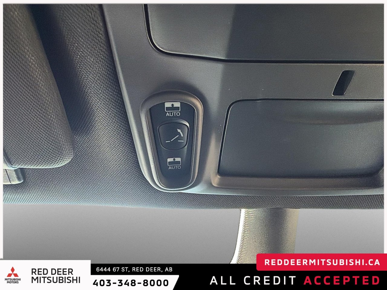 2025 Chrysler Pacifica Limited-24