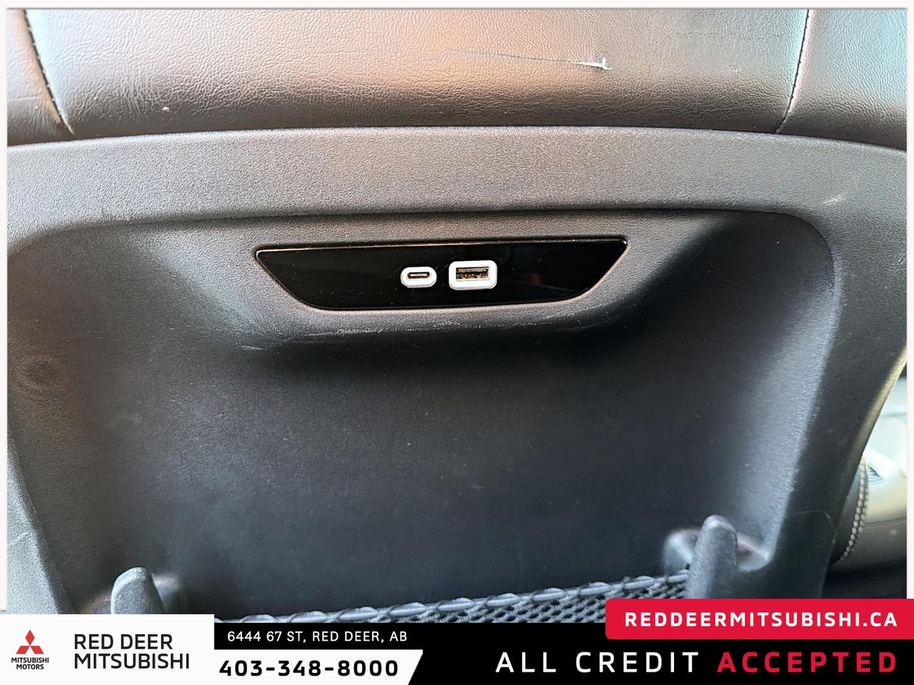 2025 Chrysler Pacifica Limited-11