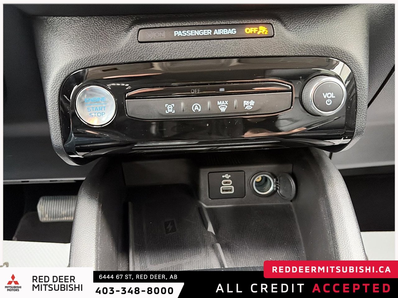 2025 Ford Escape Platinum-16