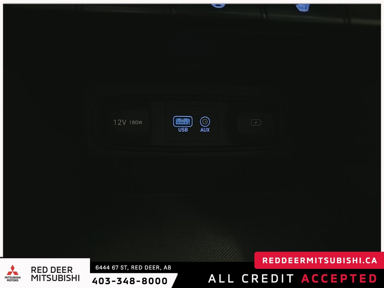 2019 Hyundai Santa Fe Essential-19