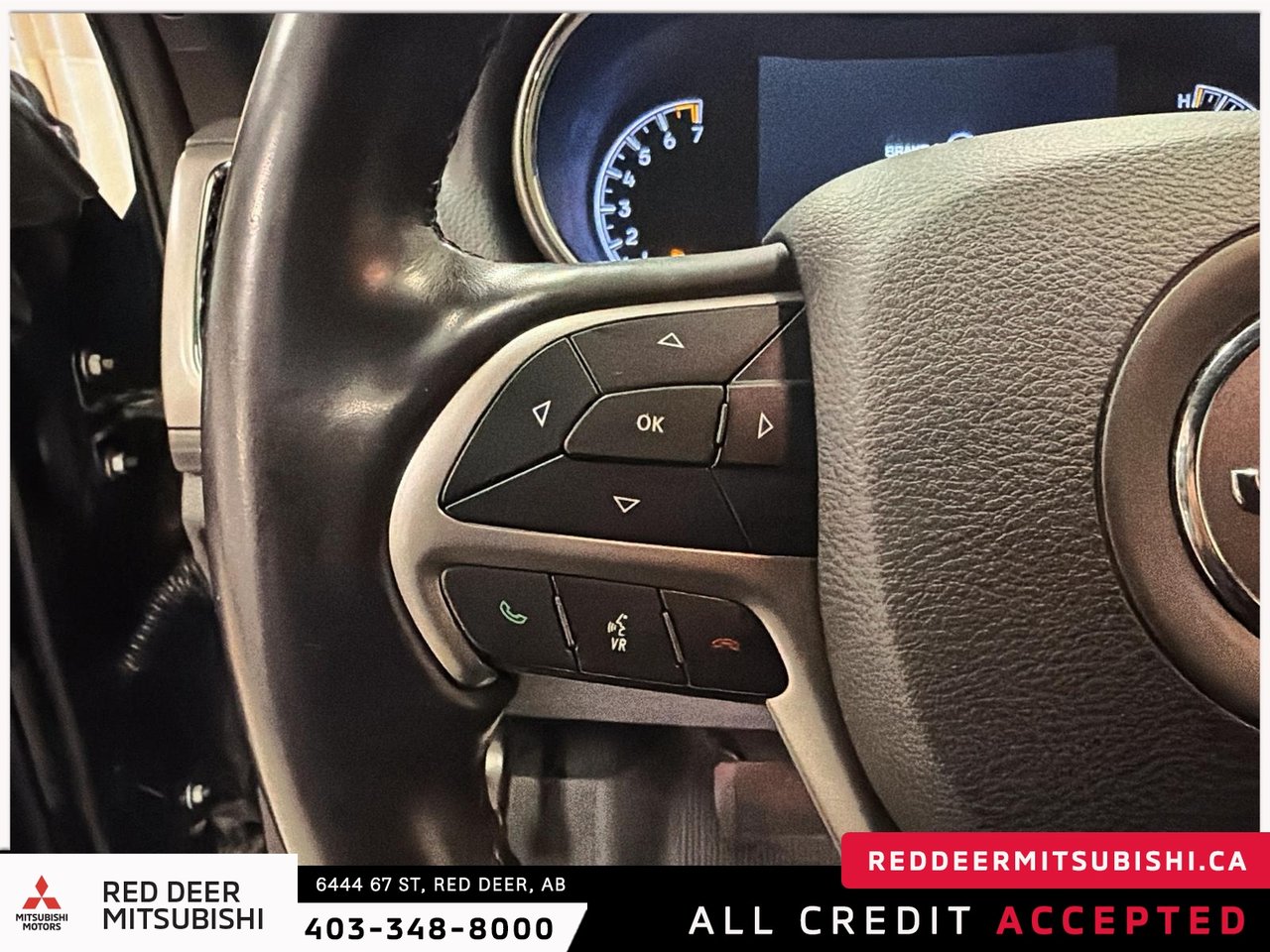 2021 Jeep Grand Cherokee Laredo-12