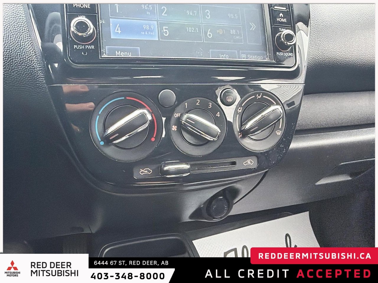 2019 Mitsubishi Mirage ES-14