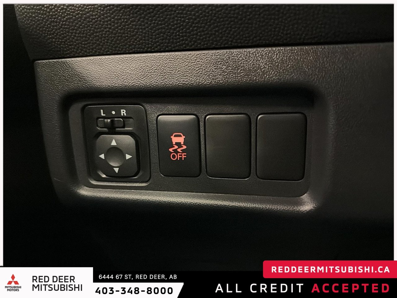 2024 Mitsubishi Mirage ES-18