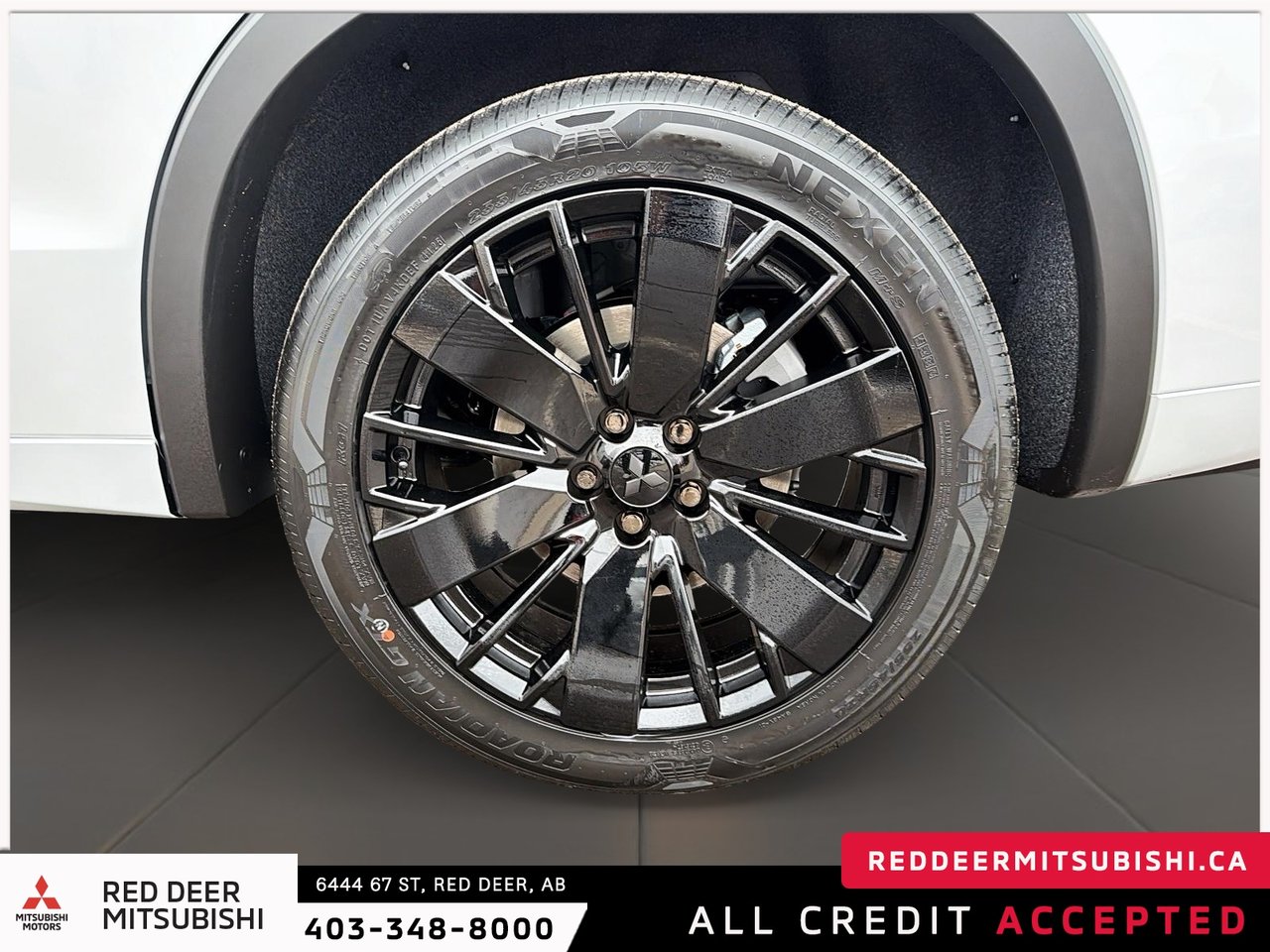 2026 Mitsubishi Outlander Plug-in Hybrid GT NOIR S-AWC-7