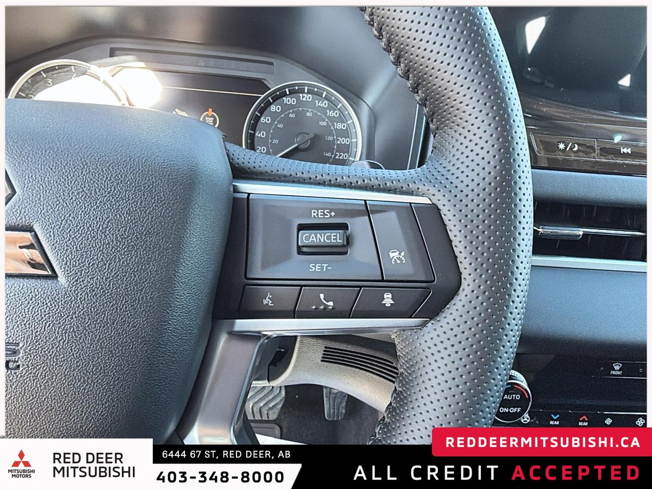 2026 Mitsubishi Outlander LE S-AWC-17