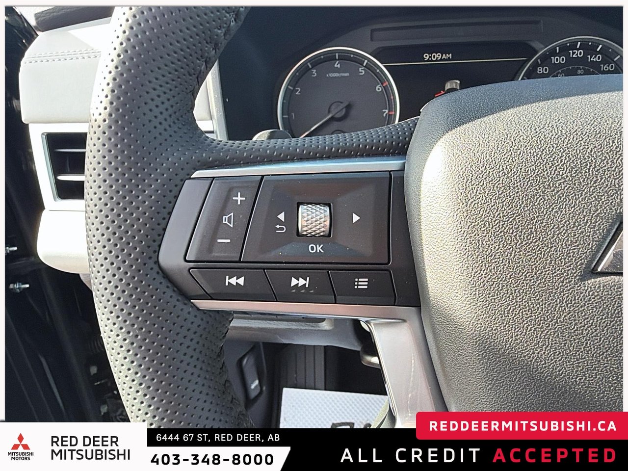 2026 Mitsubishi Outlander LE S-AWC-16