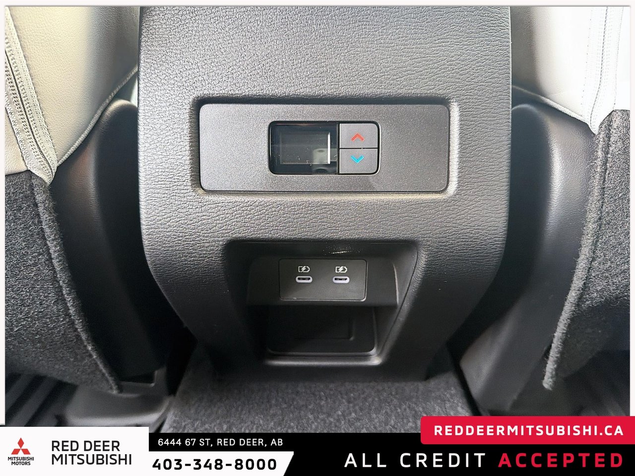 2026 Mitsubishi Outlander LE S-AWC-11