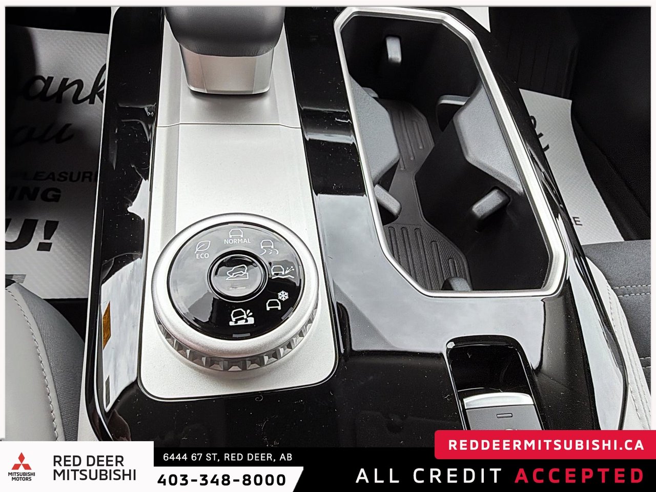 2026 Mitsubishi Outlander LE S-AWC-21