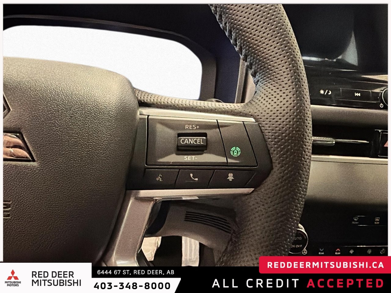 2026 Mitsubishi Outlander NOIR S-AWC-18