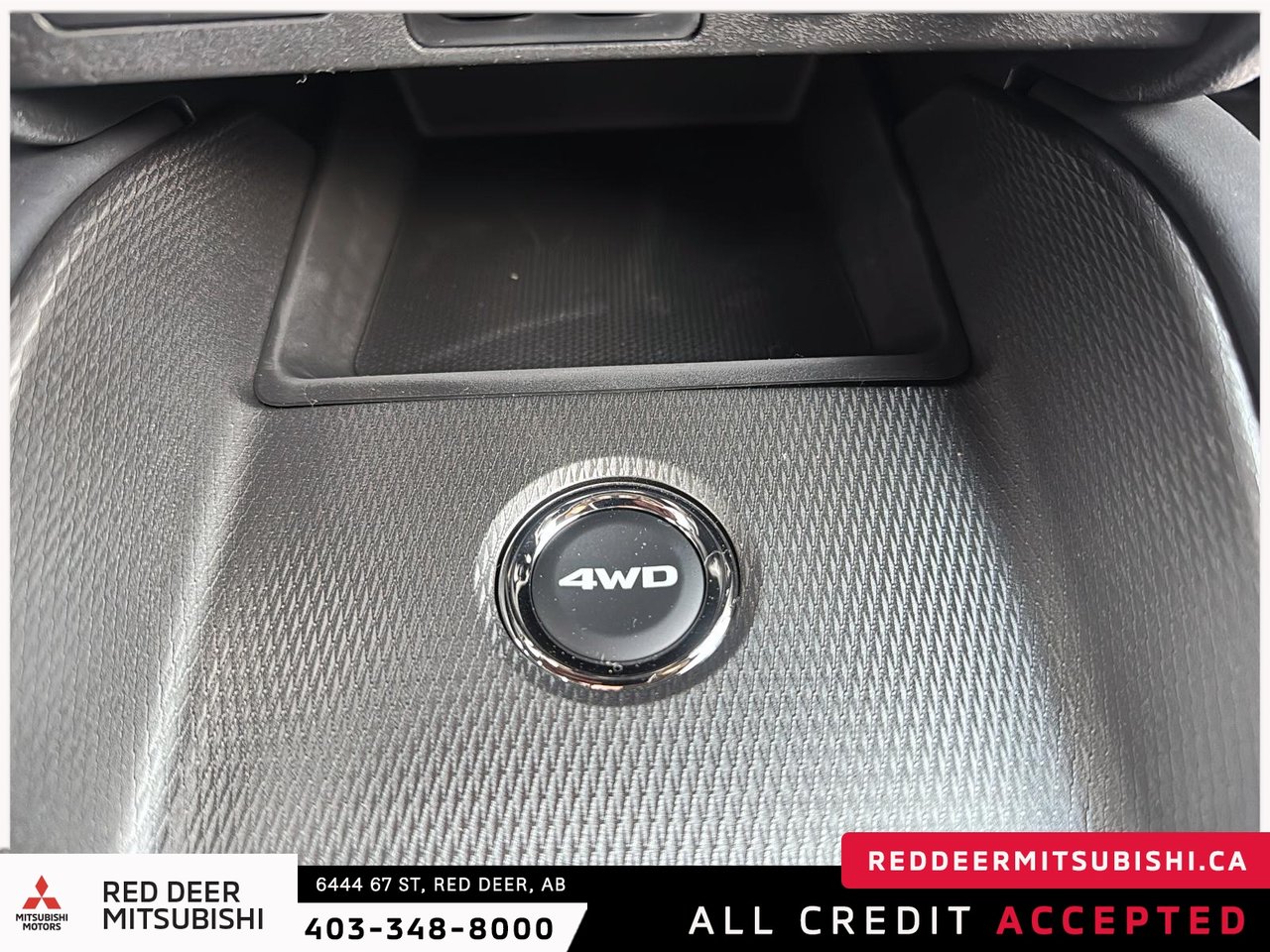 2025 Mitsubishi RVR NOIR AWC-14