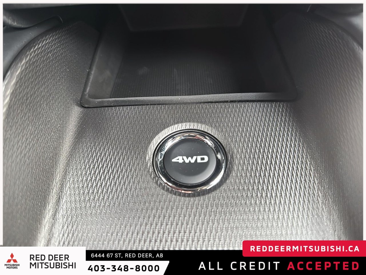 2025 Mitsubishi RVR NOIR AWC-14