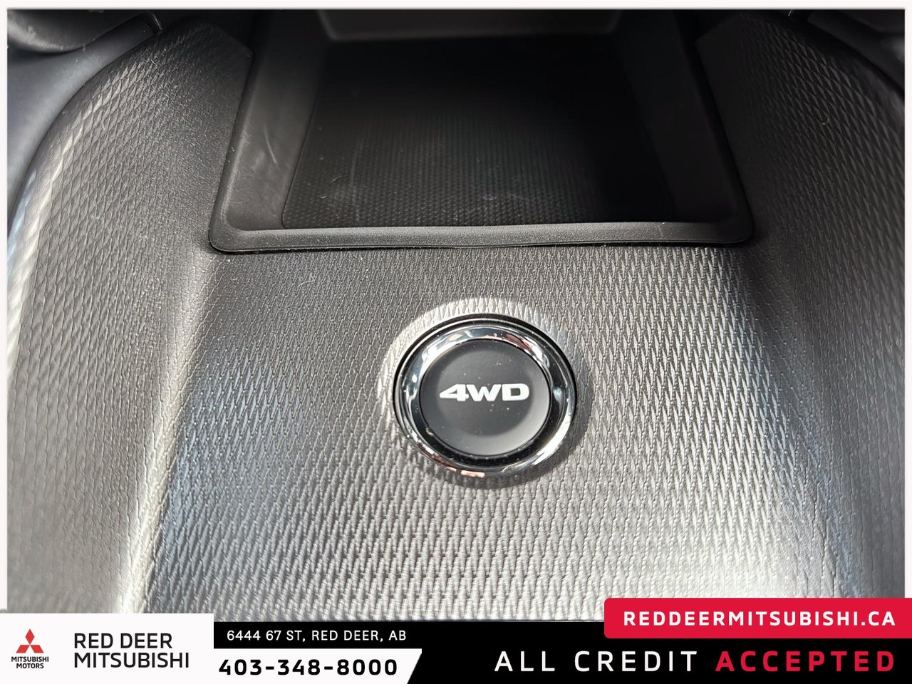 2025 Mitsubishi RVR NOIR AWC-14