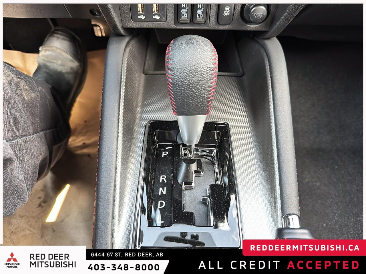 2025 Mitsubishi RVR NOIR AWC-13