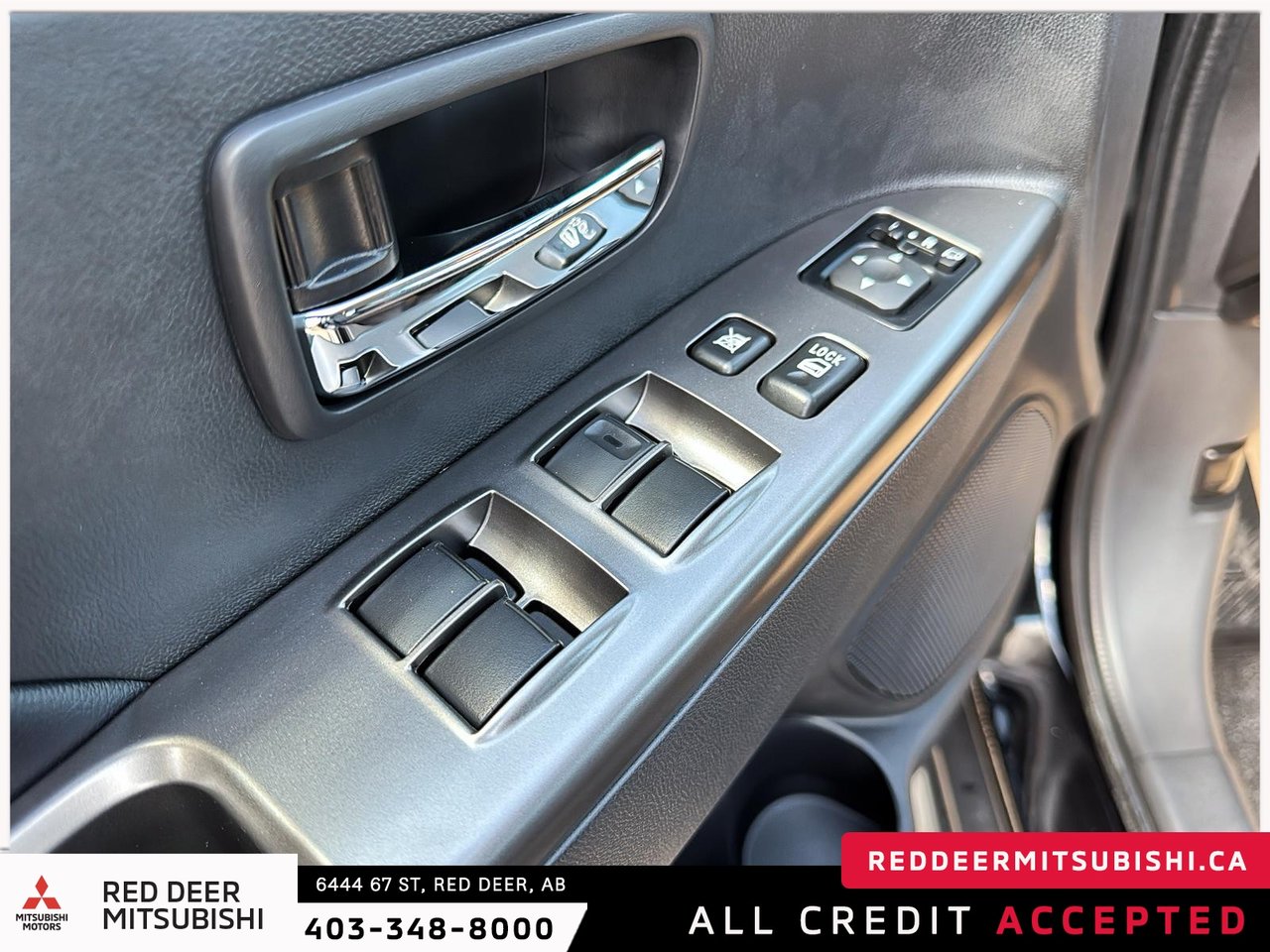 2025 Mitsubishi RVR SEL AWC-9