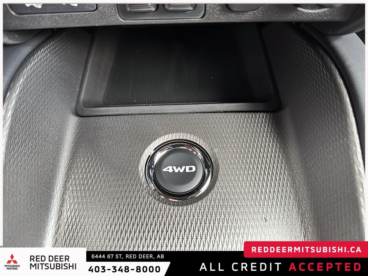 2025 Mitsubishi RVR NOIR AWC-14