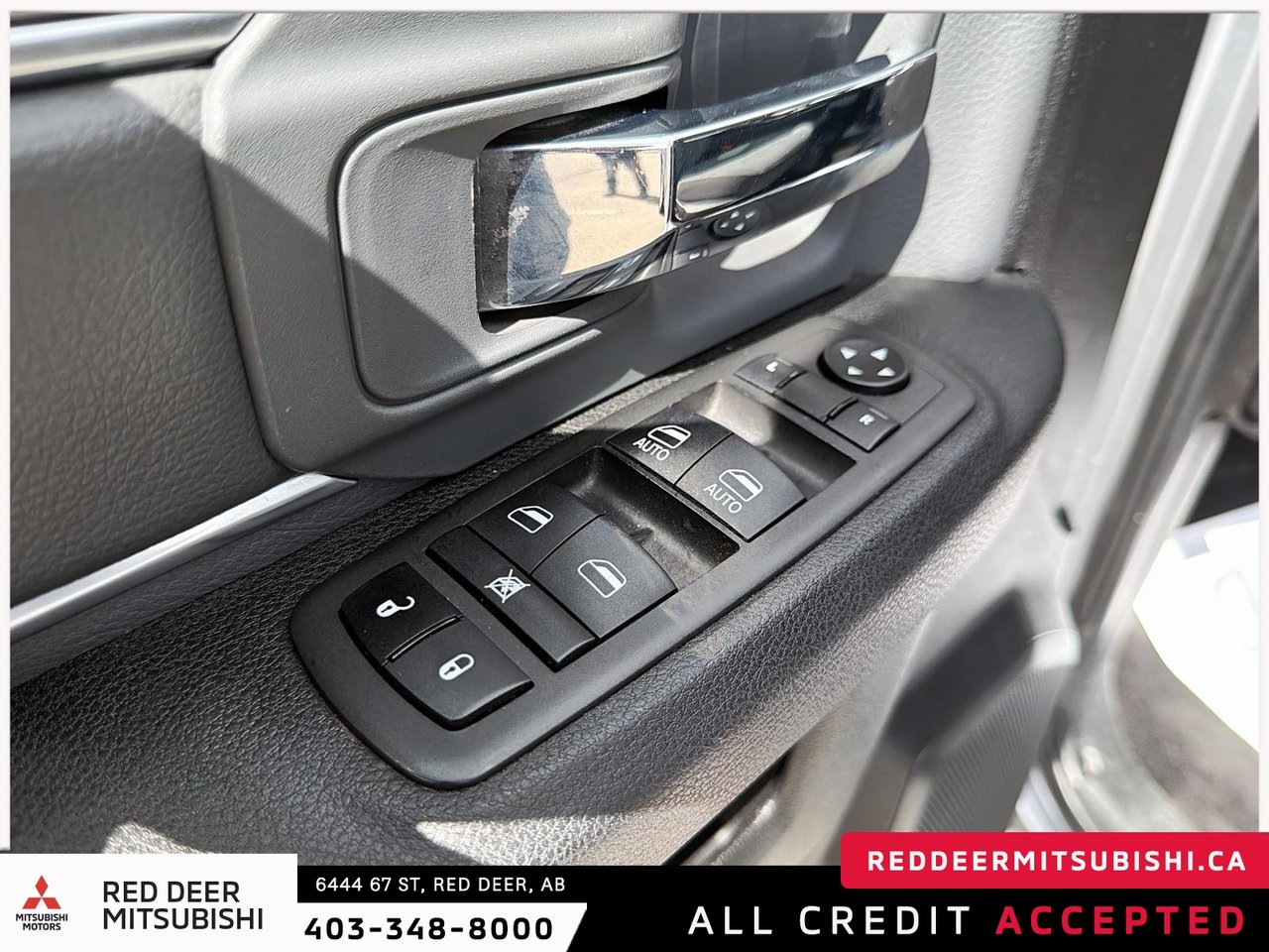 2023 Ram 1500 Classic SLT-10
