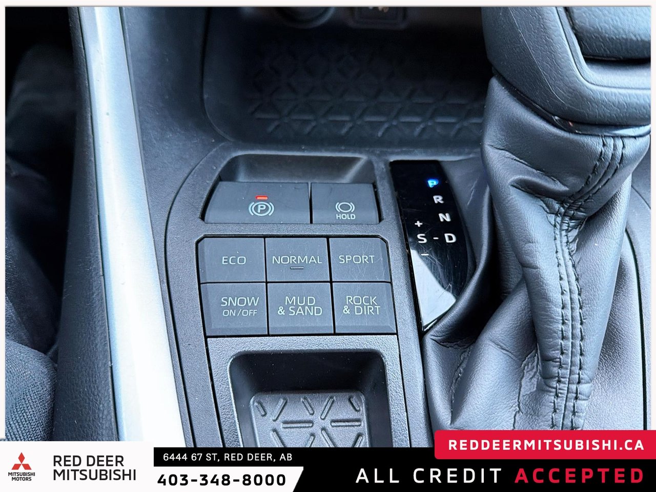 2024 Toyota RAV4 LE-19