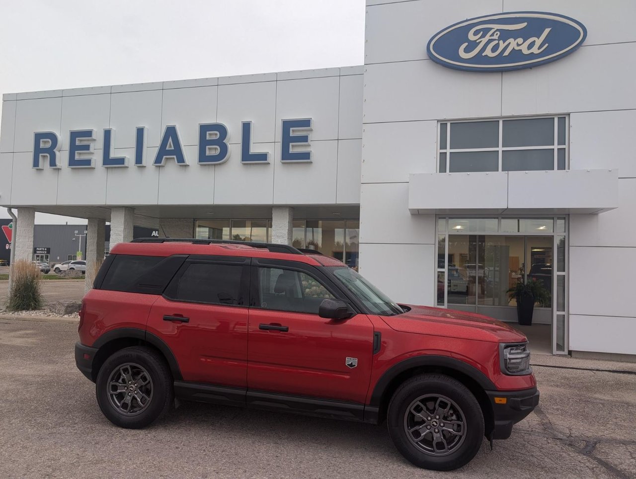 HOT PEPPER RED METALLIC TINTED CLEARCOAT 2022 Ford Bronco Sport SUV / Crossover All-Wheel Drive Automatic