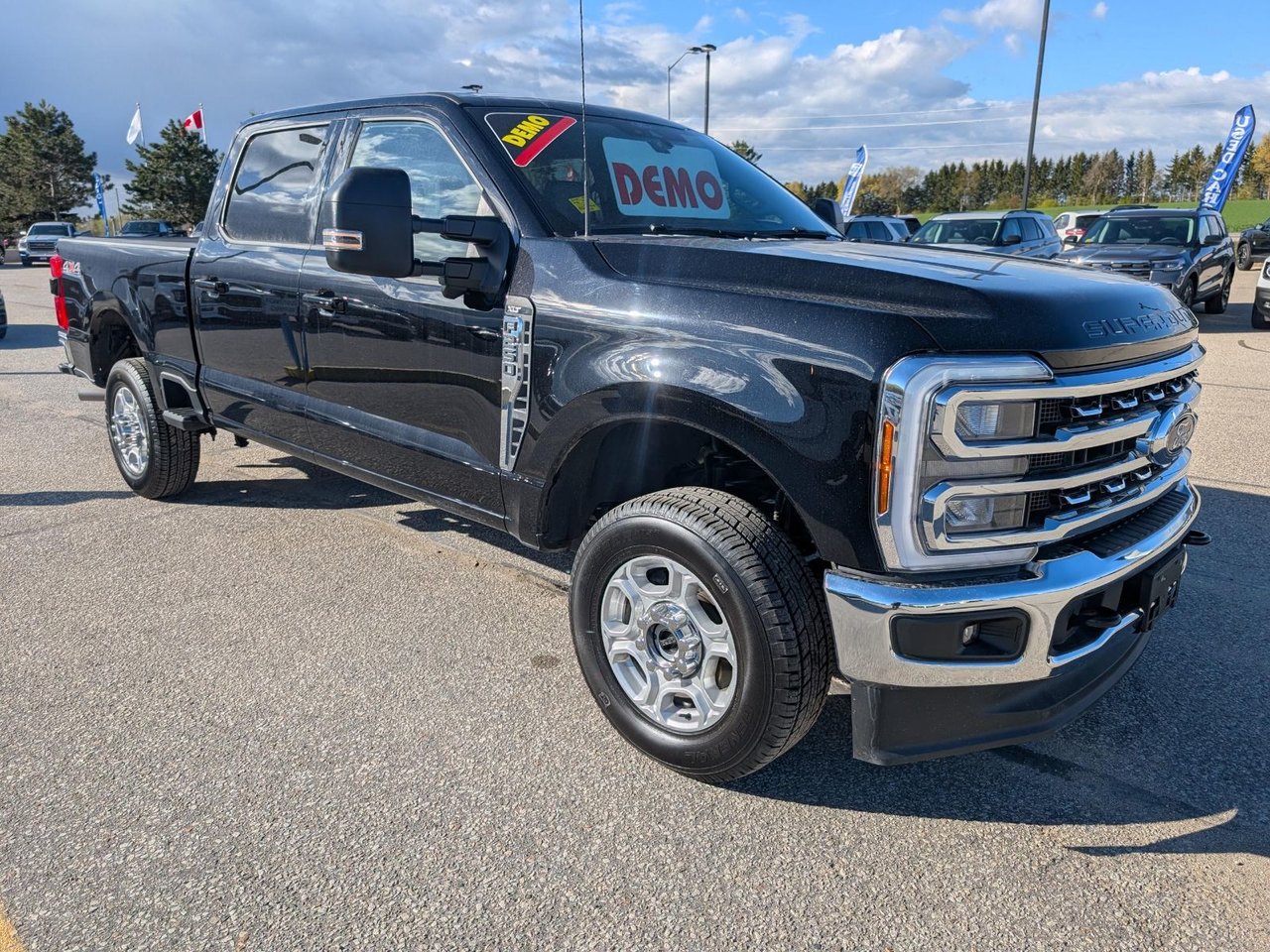 AGATE BLACK METALLIC 2026 Ford F-250 Super Duty Pickup Truck Four-Wheel Drive Automatic