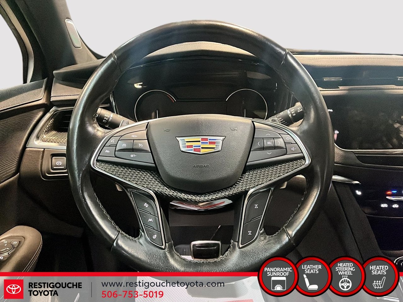 Cadillac XT5 AWD Sport 2023-10