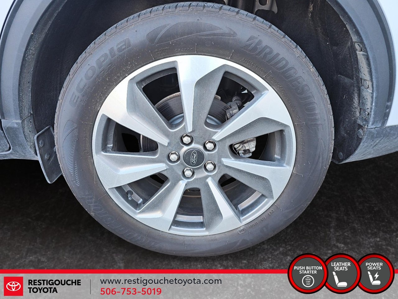 Ford Escape Platinum 2025-6