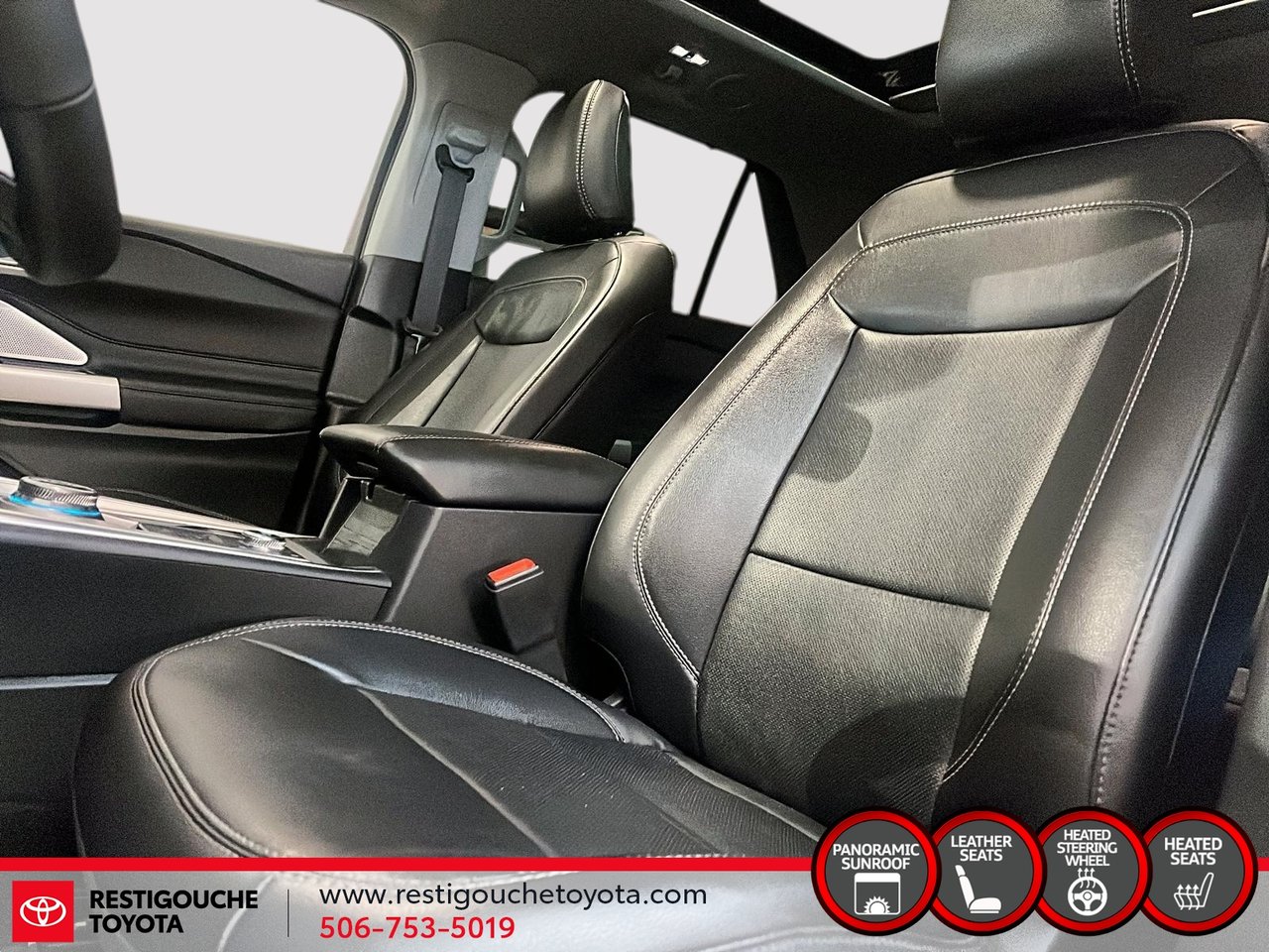 Ford Explorer Limited 2023-7