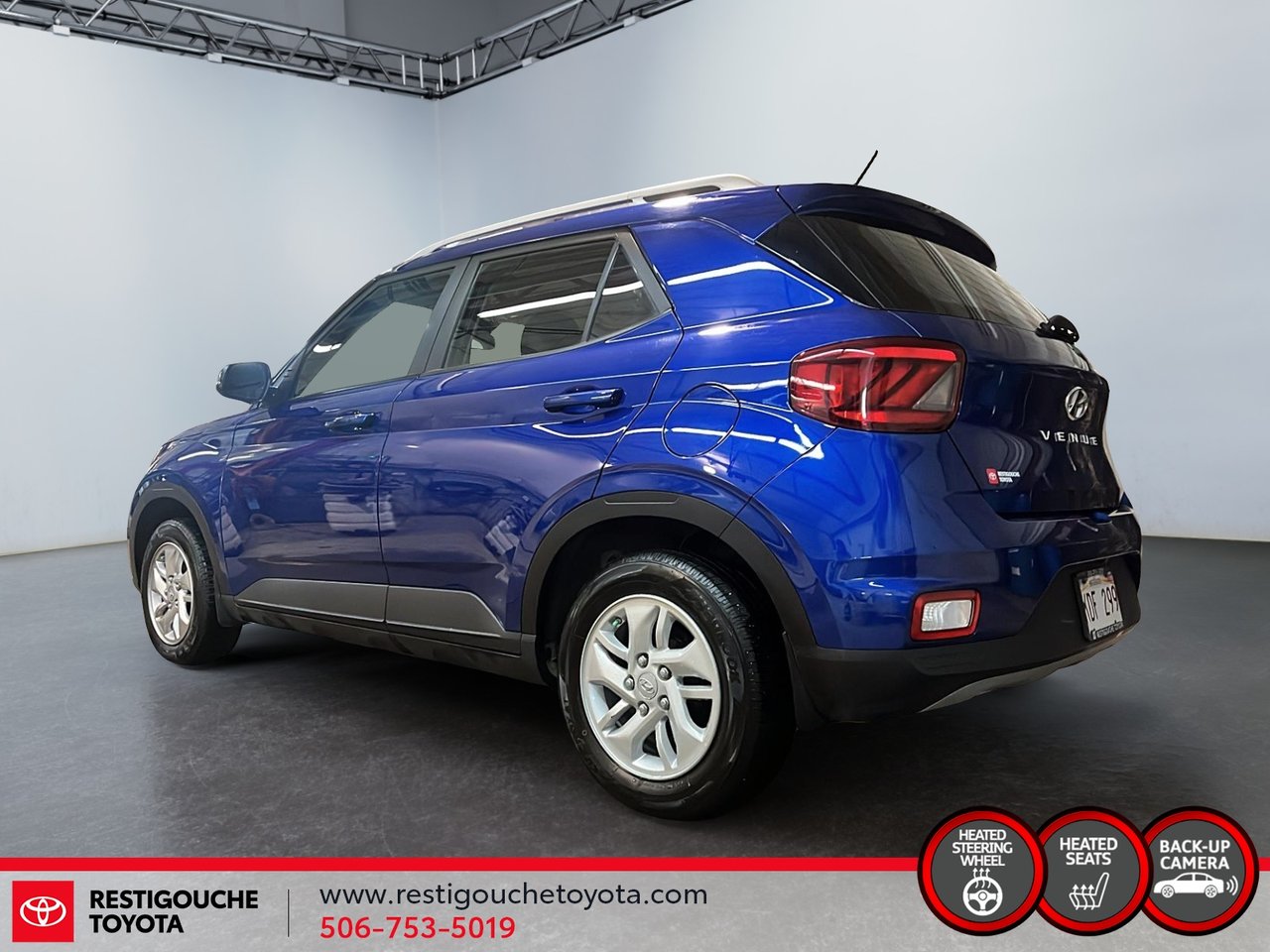 2024 Hyundai Venue Preferred-3