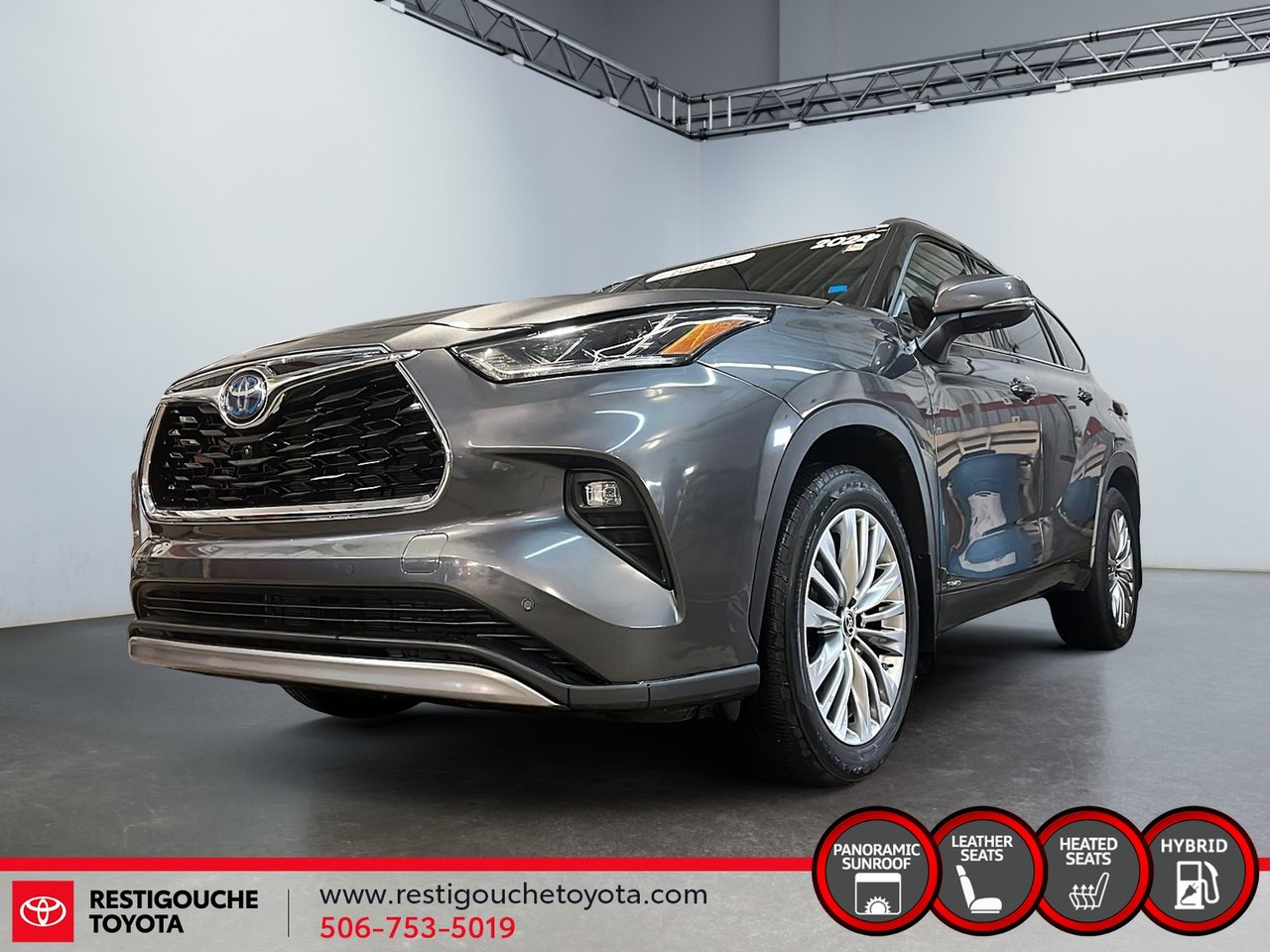 Toyota Highlander Hybrid LIMITED 2024-0