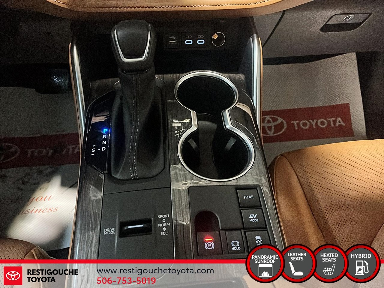 Toyota Highlander Hybrid LIMITED 2024-13
