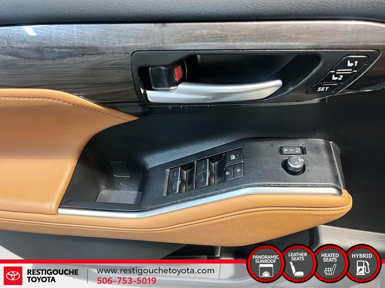 Toyota Highlander Hybrid LIMITED 2024-9
